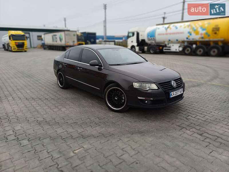 Седан Volkswagen Passat 2008 в Киеве фото Седан Volkswagen Passat 2008 в Киеве