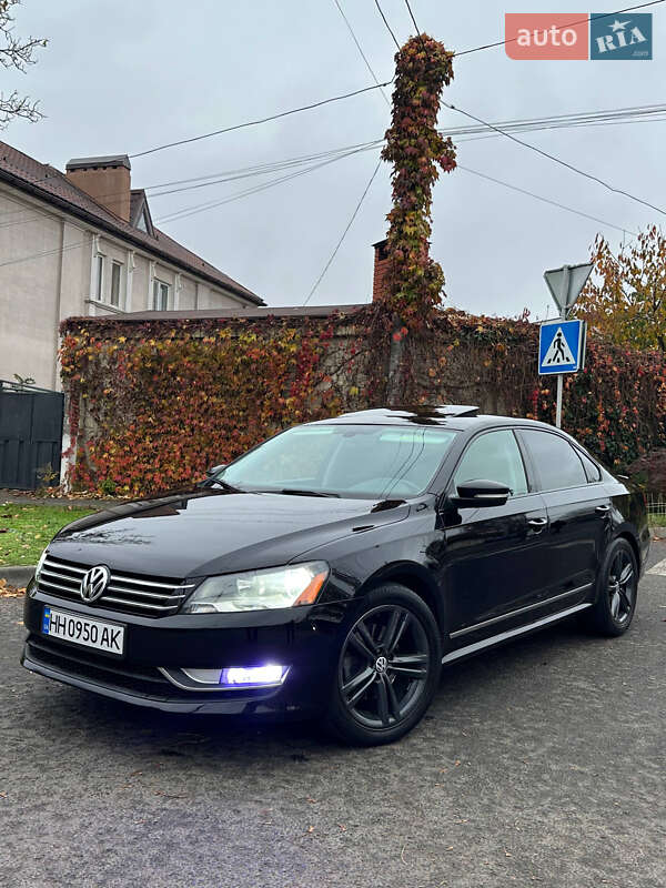 Седан Volkswagen Passat 2014 в Одессе фото Седан Volkswagen Passat 2014 в Одессе