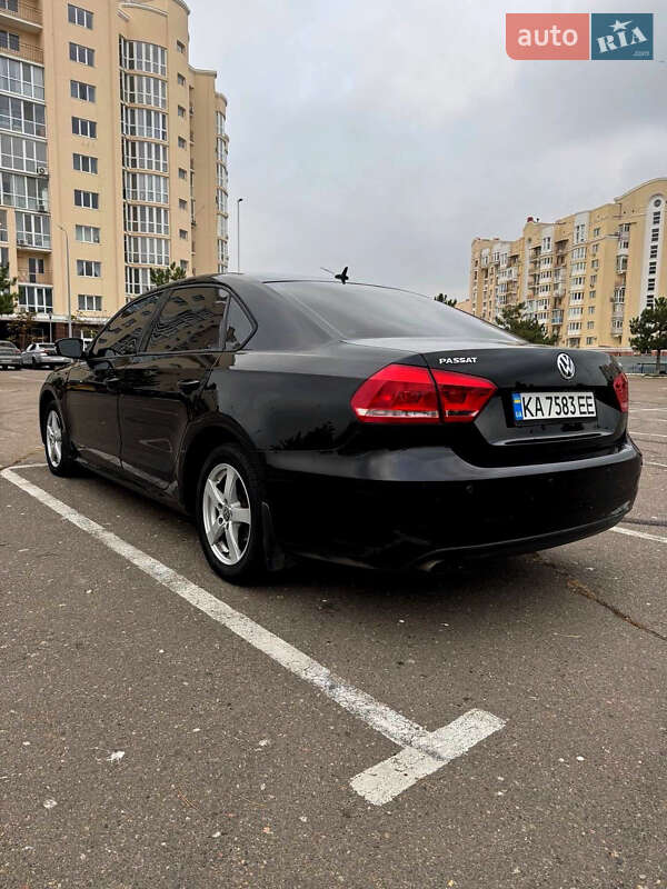 Седан Volkswagen Passat 2014 в Николаеве