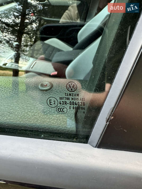 Универсал Volkswagen Passat 2014 в Дрогобыче