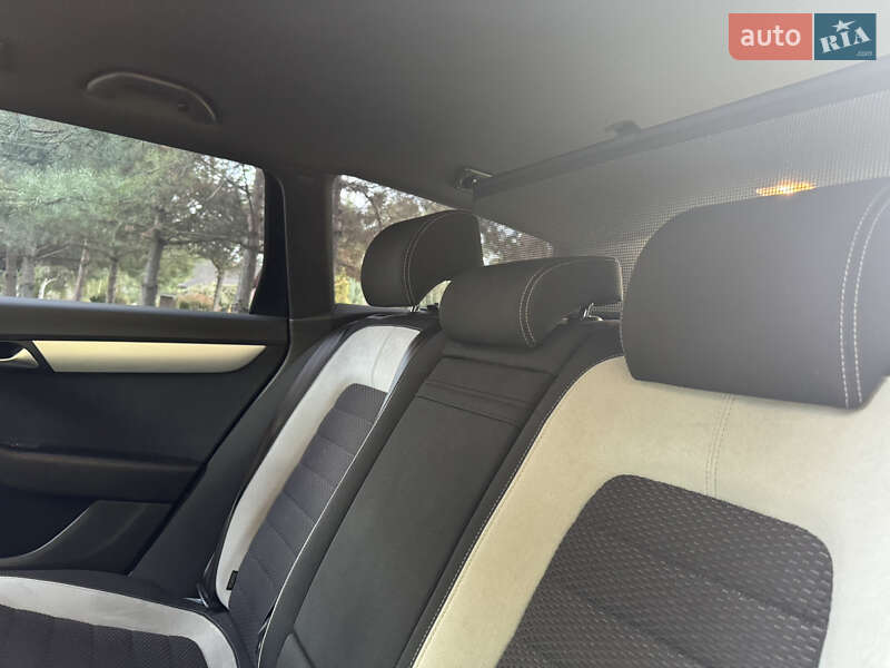 Универсал Volkswagen Passat 2014 в Дрогобыче