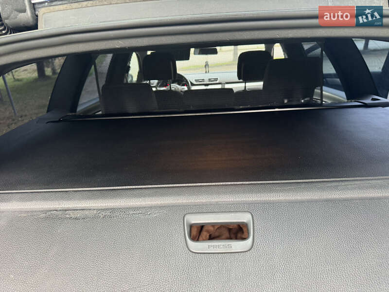 Универсал Volkswagen Passat 2014 в Дрогобыче