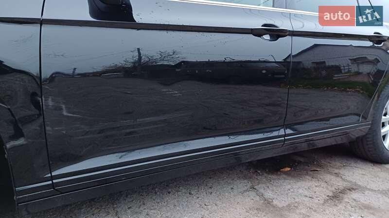 Універсал Volkswagen Passat 2016 в Чернігові