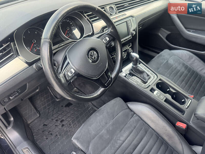 Универсал Volkswagen Passat 2016 в Стрые