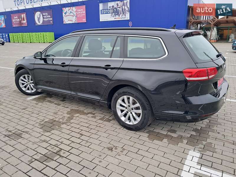 Универсал Volkswagen Passat 2018 в Нововолынске фото 9 Универсал Volkswagen Passat 2018 в Нововолынске