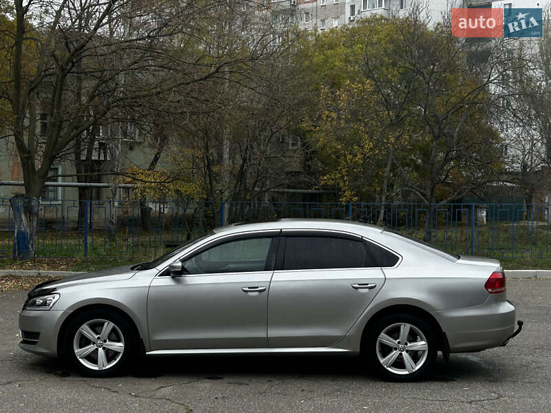 Седан Volkswagen Passat 2012 в Миколаєві
