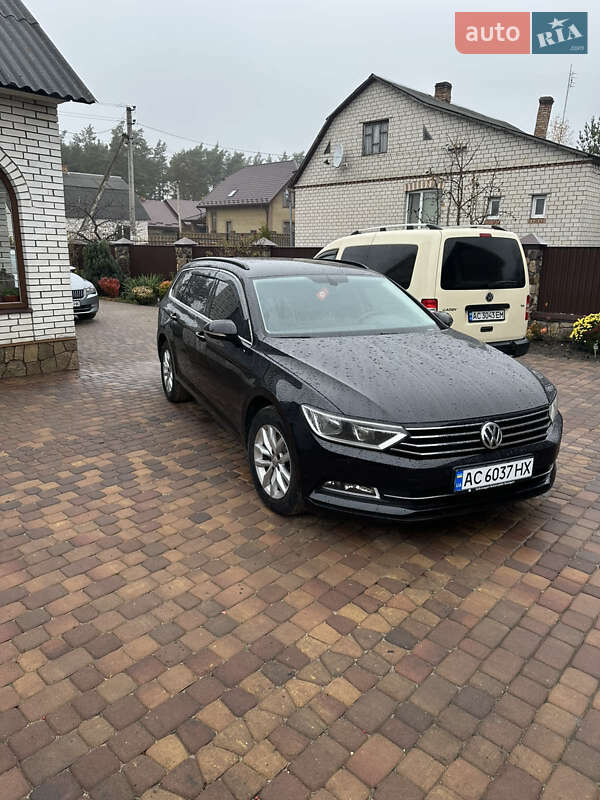 Универсал Volkswagen Passat 2017 в Маневичах