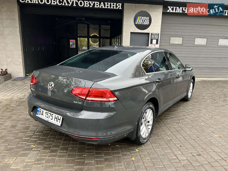 Седан Volkswagen Passat 2017 в Одессе фото 4 Седан Volkswagen Passat 2017 в Одессе