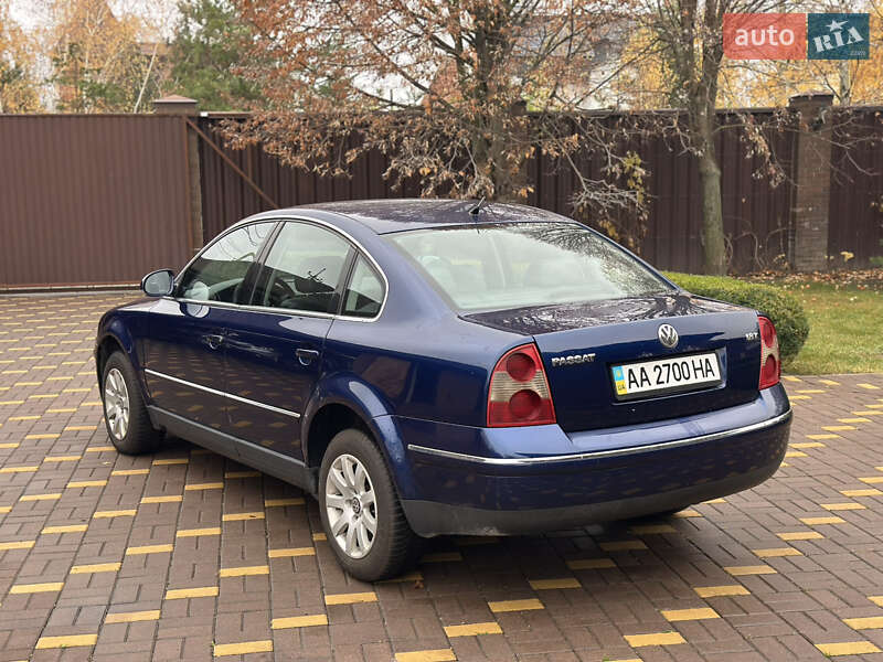 Седан Volkswagen Passat 2004 в Киеве фото 5 Седан Volkswagen Passat 2004 в Киеве