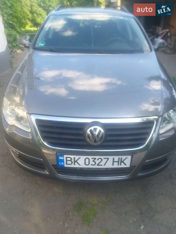Универсал Volkswagen Passat 2007 в Остроге фото Универсал Volkswagen Passat 2007 в Остроге