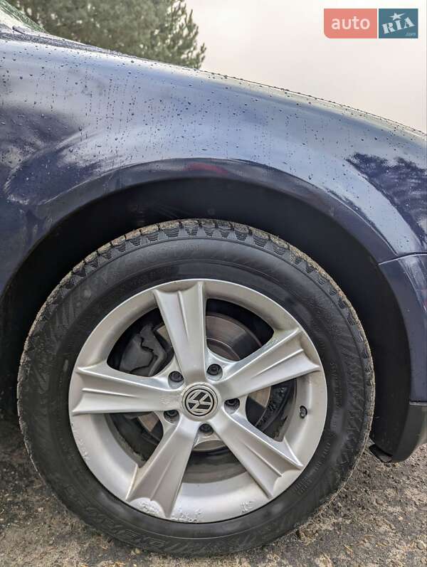 Універсал Volkswagen Passat 1999 в Львові