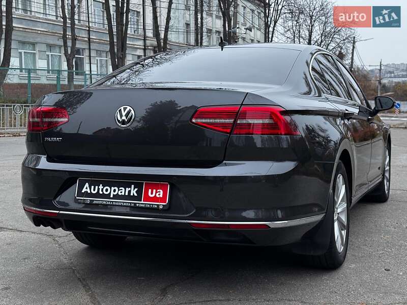 Седан Volkswagen Passat 2018 в Киеве фото 15 Седан Volkswagen Passat 2018 в Киеве