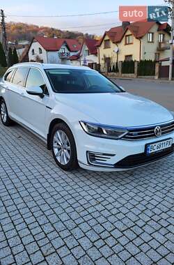 Универсал Volkswagen Passat 2016 в Львове