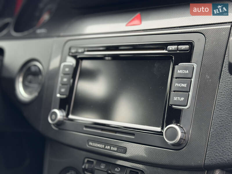 Универсал Volkswagen Passat 2006 в Умани фото 26 Универсал Volkswagen Passat 2006 в Умани