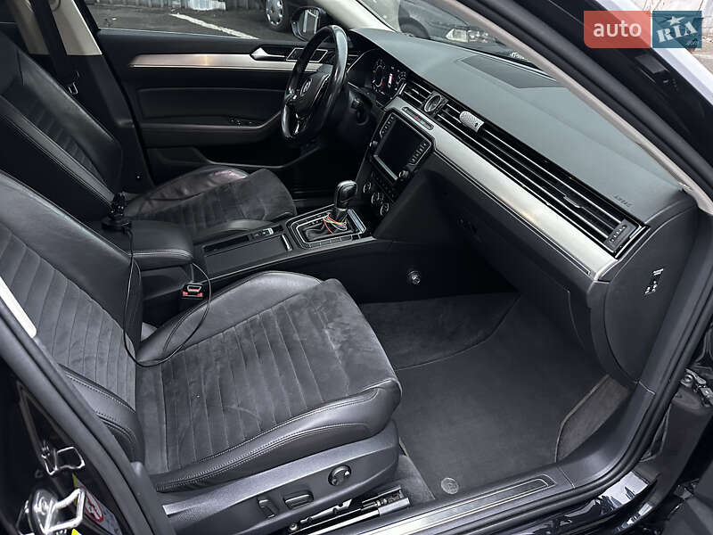 Универсал Volkswagen Passat 2017 в Днепре фото 10 Универсал Volkswagen Passat 2017 в Днепре