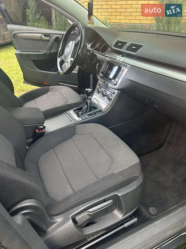 Универсал Volkswagen Passat 2011 в Сарнах фото 13 Универсал Volkswagen Passat 2011 в Сарнах