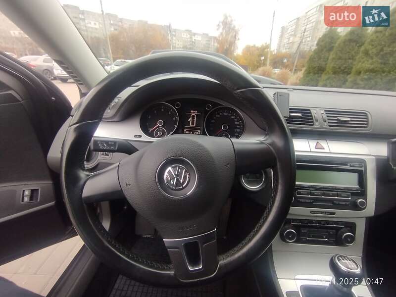 Универсал Volkswagen Passat 2010 в Черкассах