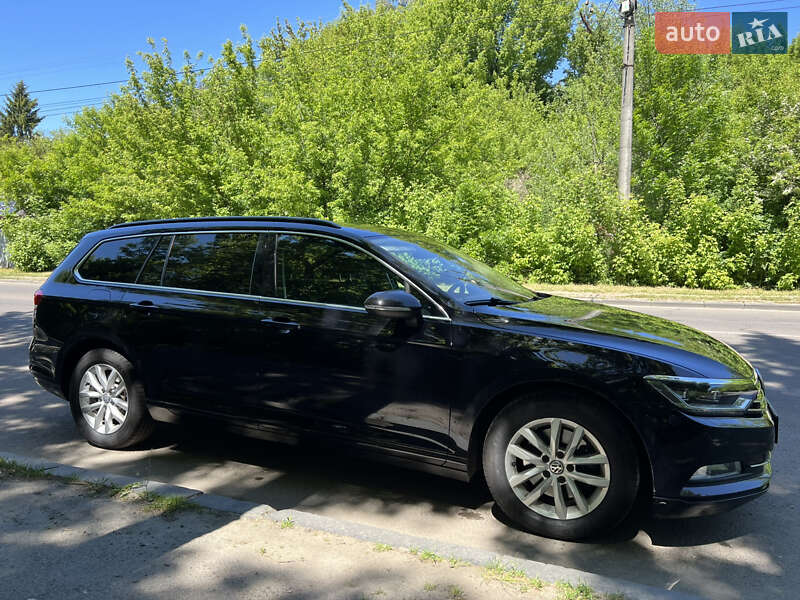 Универсал Volkswagen Passat 2017 в Луцке фото 7 Универсал Volkswagen Passat 2017 в Луцке