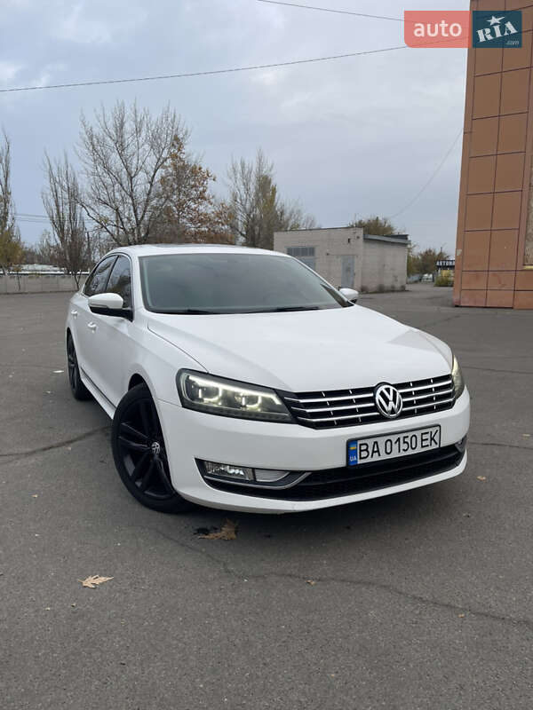 Седан Volkswagen Passat 2012 в Николаеве фото 2 Седан Volkswagen Passat 2012 в Николаеве