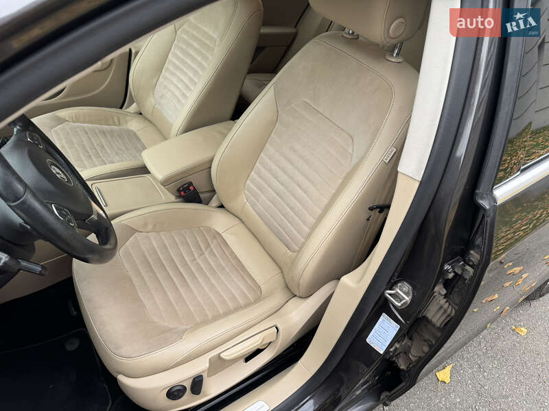 Универсал Volkswagen Passat 2011 в Киеве фото 22 Универсал Volkswagen Passat 2011 в Киеве