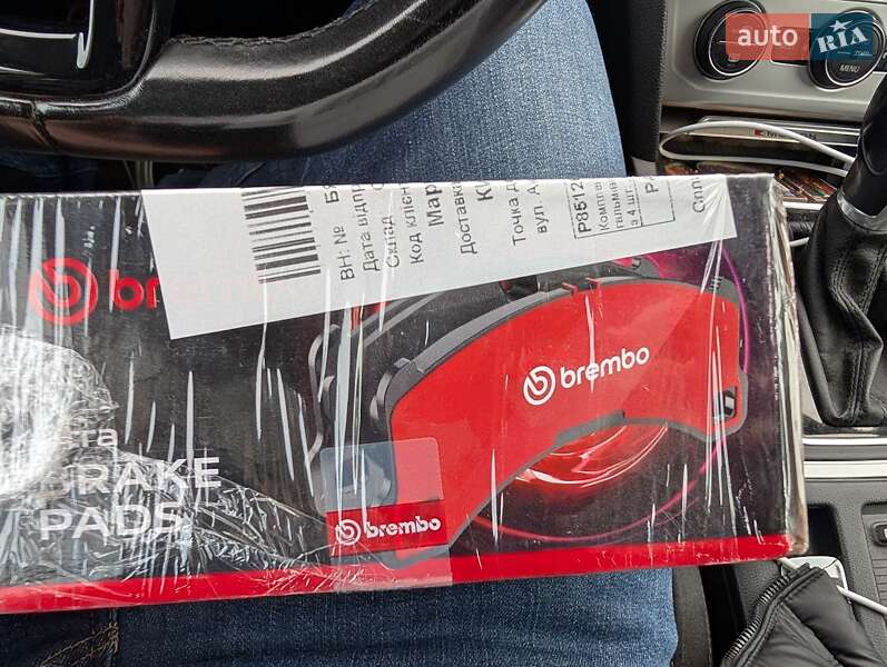 Універсал Volkswagen Passat 2017 в Бучі