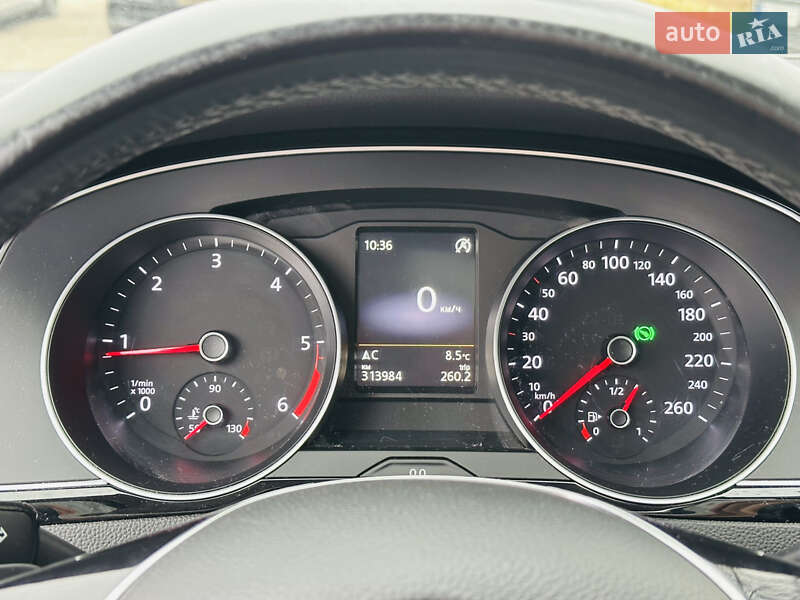 Универсал Volkswagen Passat 2015 в Харькове фото 29 Универсал Volkswagen Passat 2015 в Харькове