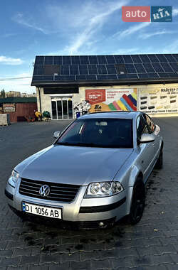 Седан Volkswagen Passat 2002 в Ізмаїлі