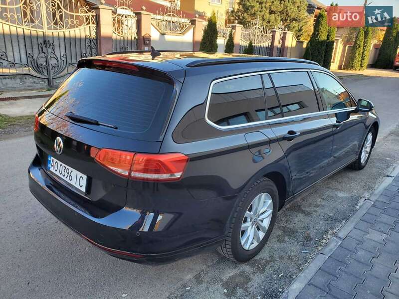 Універсал Volkswagen Passat 2015 в Ужгороді