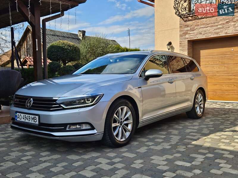 Універсал Volkswagen Passat 2015 в Ужгороді