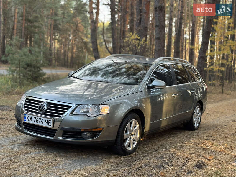 Универсал Volkswagen Passat 2006 в Киеве