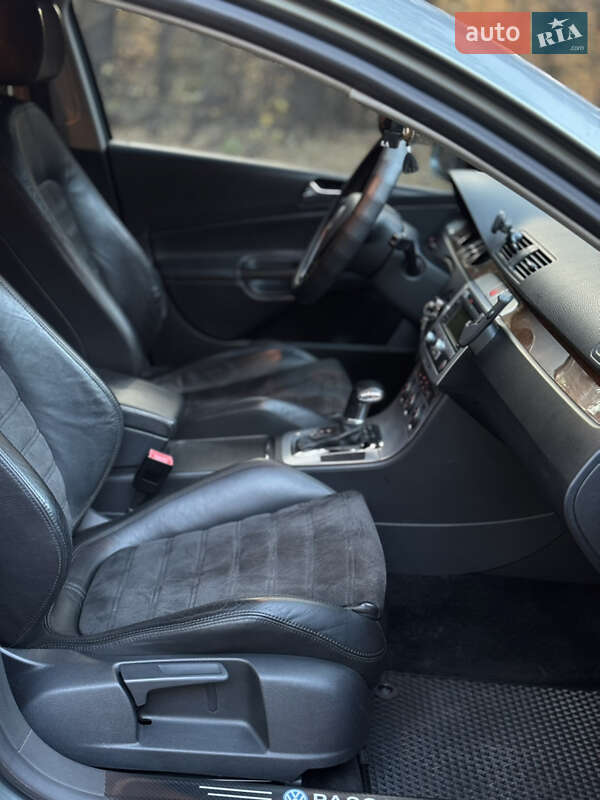 Универсал Volkswagen Passat 2006 в Киеве
