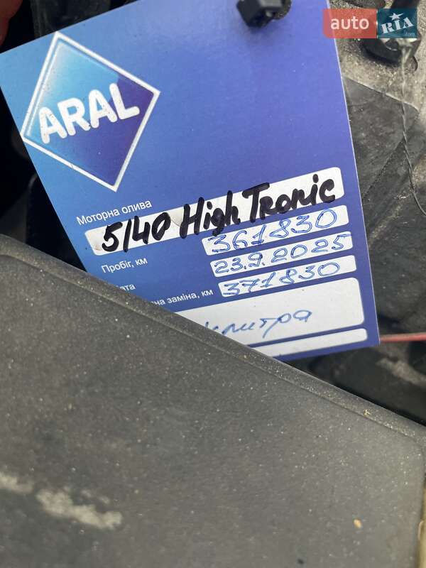 Седан Volkswagen Passat 1999 в Киеве