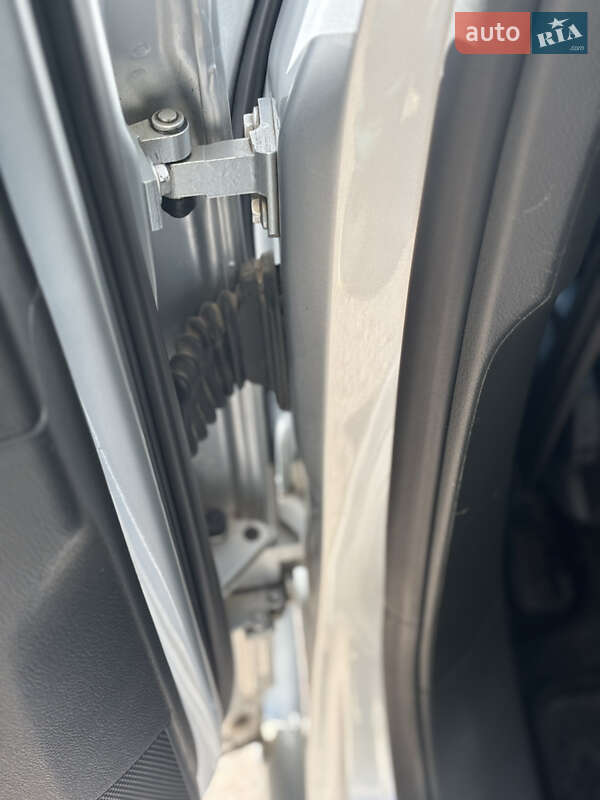 Универсал Volkswagen Passat 2011 в Львове фото 26 Универсал Volkswagen Passat 2011 в Львове