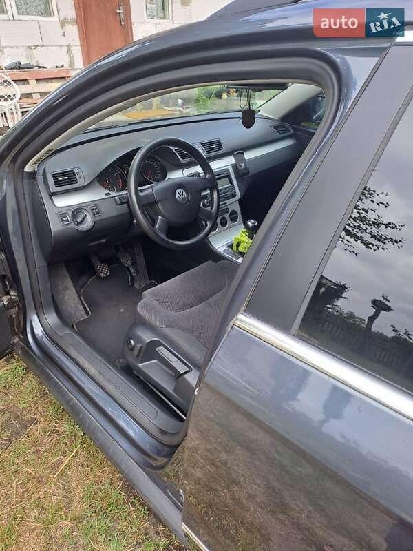 Универсал Volkswagen Passat 2009 в Житомире фото 2 Универсал Volkswagen Passat 2009 в Житомире