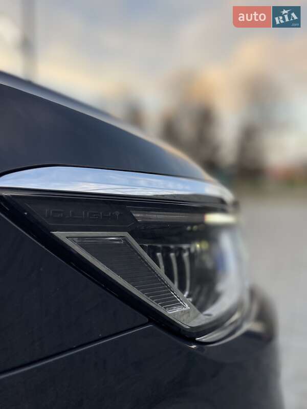 Универсал Volkswagen Passat 2021 в Луцке фото 14 Универсал Volkswagen Passat 2021 в Луцке