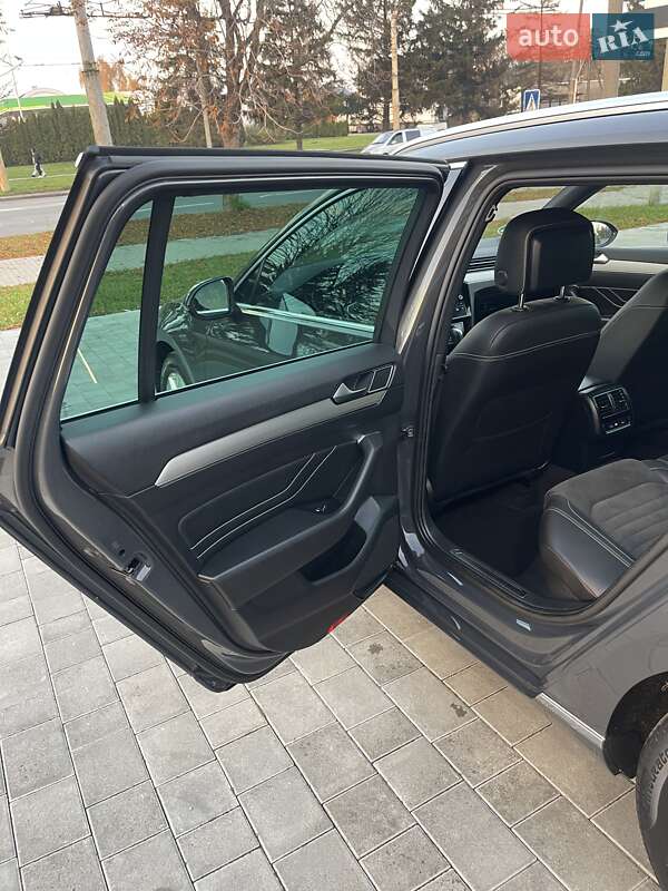 Универсал Volkswagen Passat 2021 в Луцке фото 36 Универсал Volkswagen Passat 2021 в Луцке