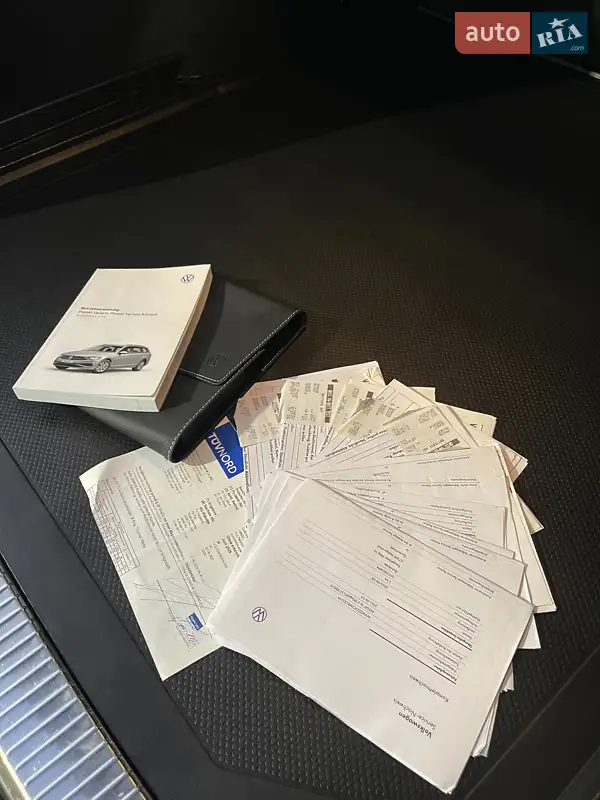 Универсал Volkswagen Passat 2021 в Луцке документ 2 фото Универсал Volkswagen Passat 2021 в Луцке документ