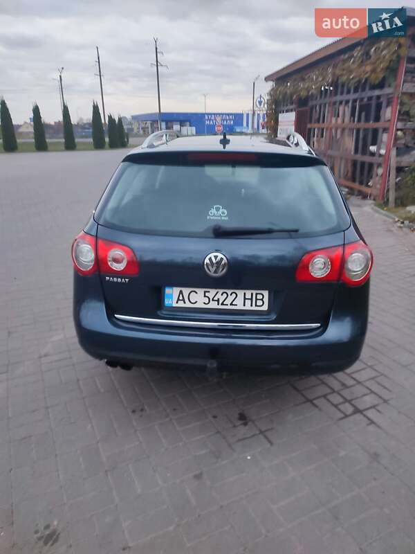 Універсал Volkswagen Passat 2007 в Нововолинську