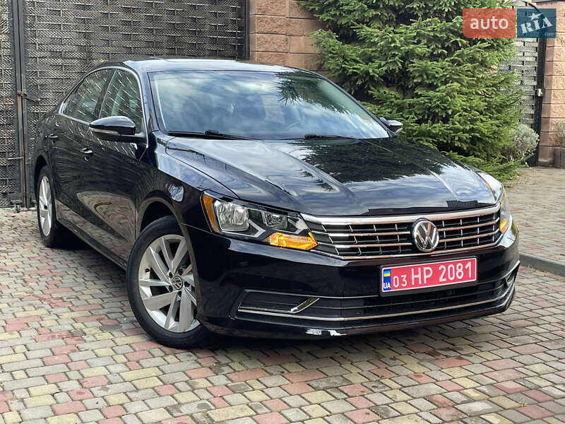 Седан Volkswagen Passat 2018 в Луцке