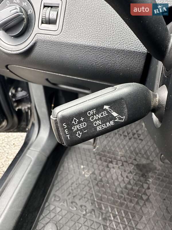 Универсал Volkswagen Passat 2009 в Белогородке