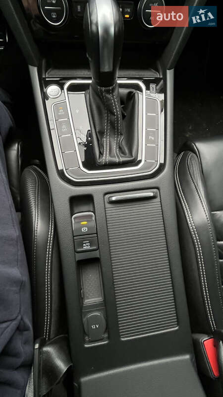 Универсал Volkswagen Passat 2019 в Шепетовке фото 12 Универсал Volkswagen Passat 2019 в Шепетовке