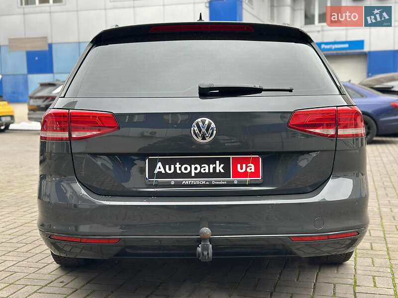 Универсал Volkswagen Passat 2015 в Одессе