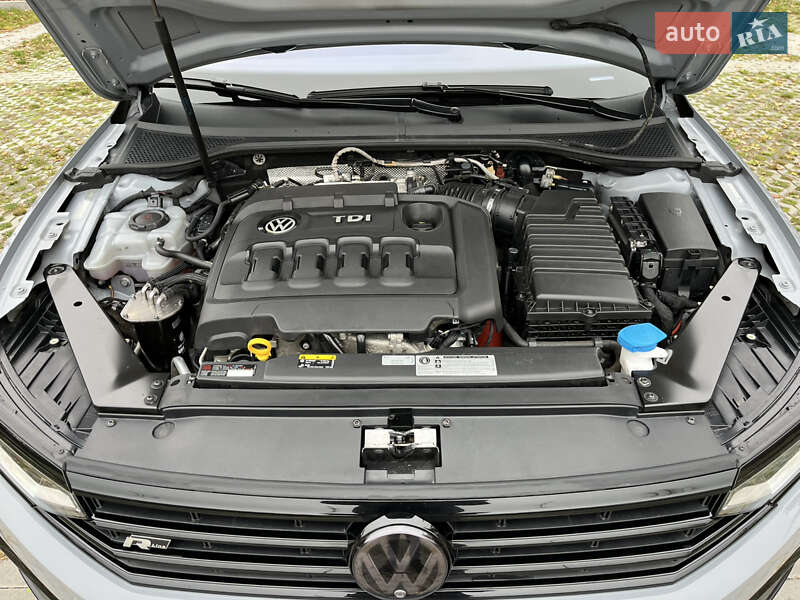 Универсал Volkswagen Passat 2019 в Харькове фото 24 Универсал Volkswagen Passat 2019 в Харькове