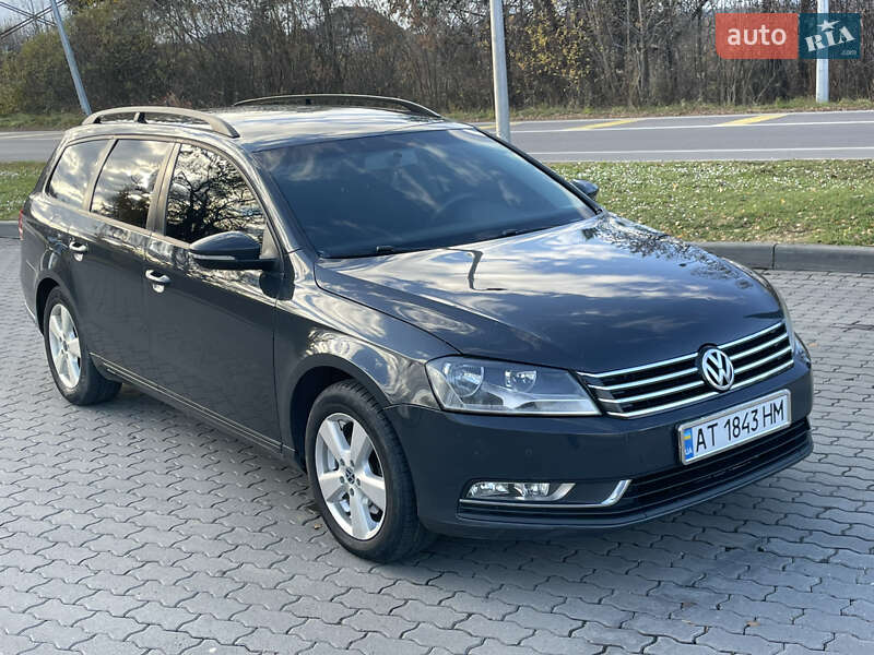 Универсал Volkswagen Passat 2012 в Ивано-Франковске