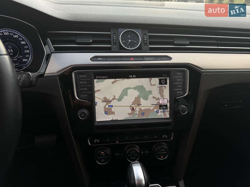 Универсал Volkswagen Passat 2016 в Ровно фото 12 Универсал Volkswagen Passat 2016 в Ровно