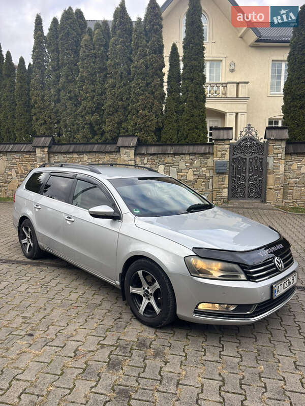 Универсал Volkswagen Passat 2012 в Надворной
