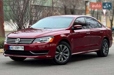 Седан Volkswagen Passat 2015 в Івано-Франківську