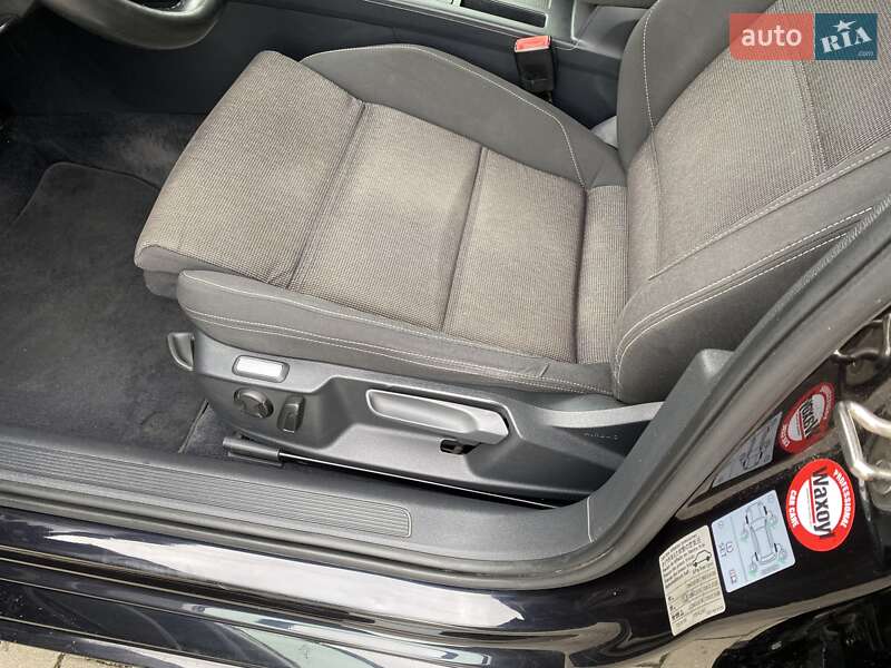 Универсал Volkswagen Passat 2014 в Яворове фото 25 Универсал Volkswagen Passat 2014 в Яворове