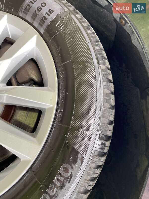 Универсал Volkswagen Passat 2014 в Яворове фото 75 Универсал Volkswagen Passat 2014 в Яворове