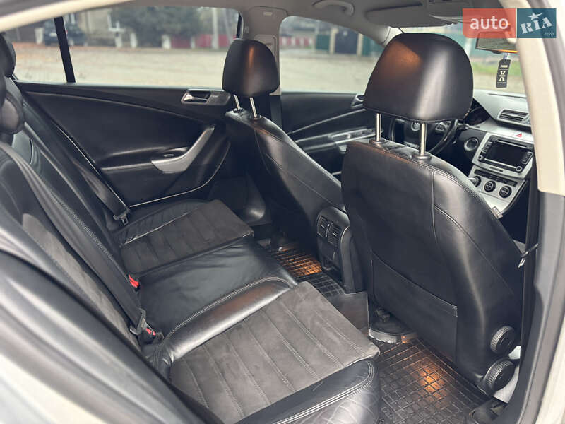 Седан Volkswagen Passat 2006 в Ужгороде